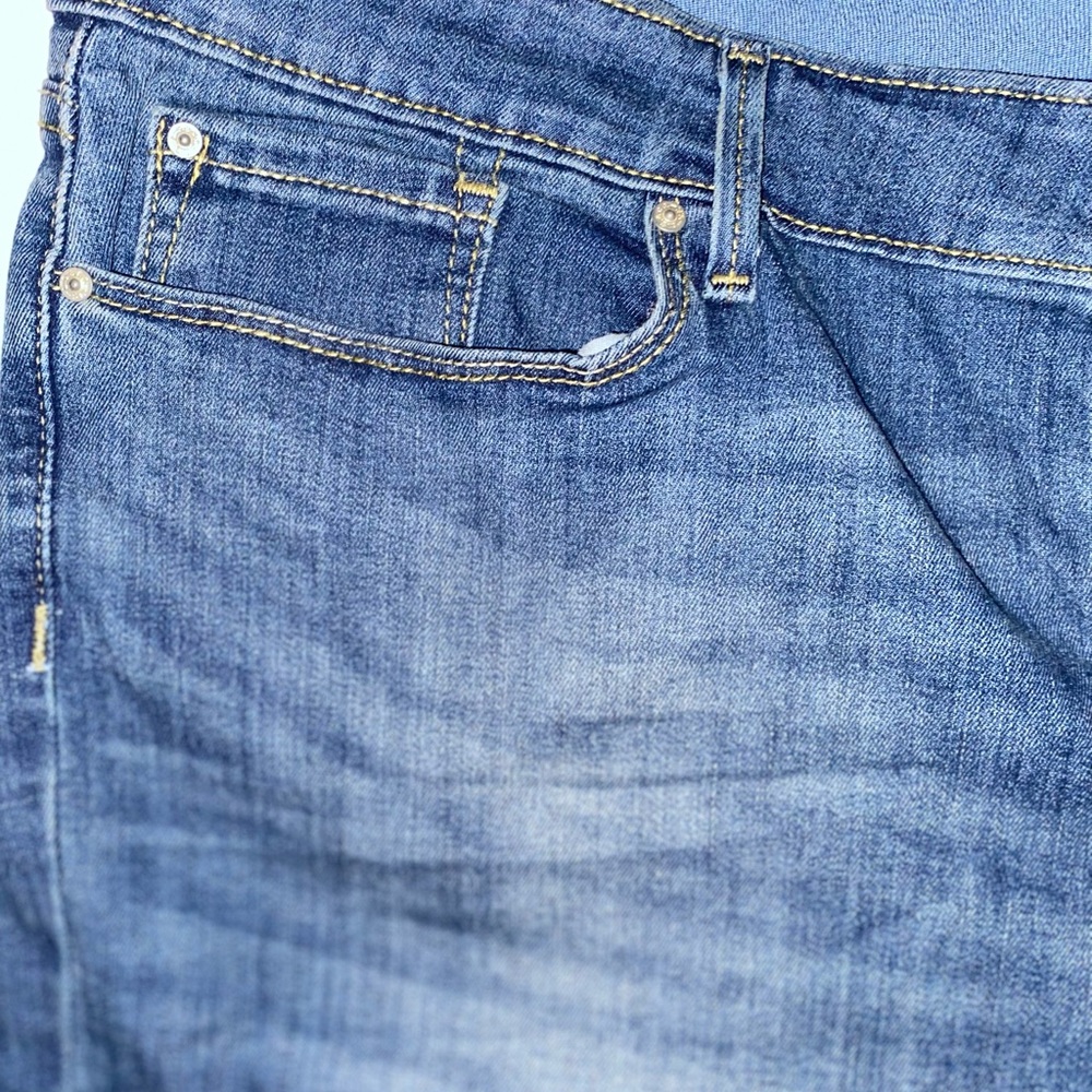 Signature by Levi Strauss Dark Blue Skinny Crop Jeans